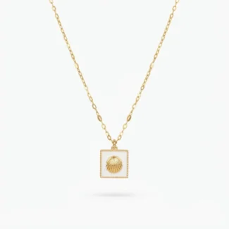 Collier Coquillage Carré