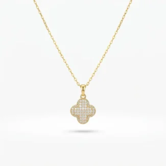 Collier Pendentif Trèfle Pavé de Zircons Doré